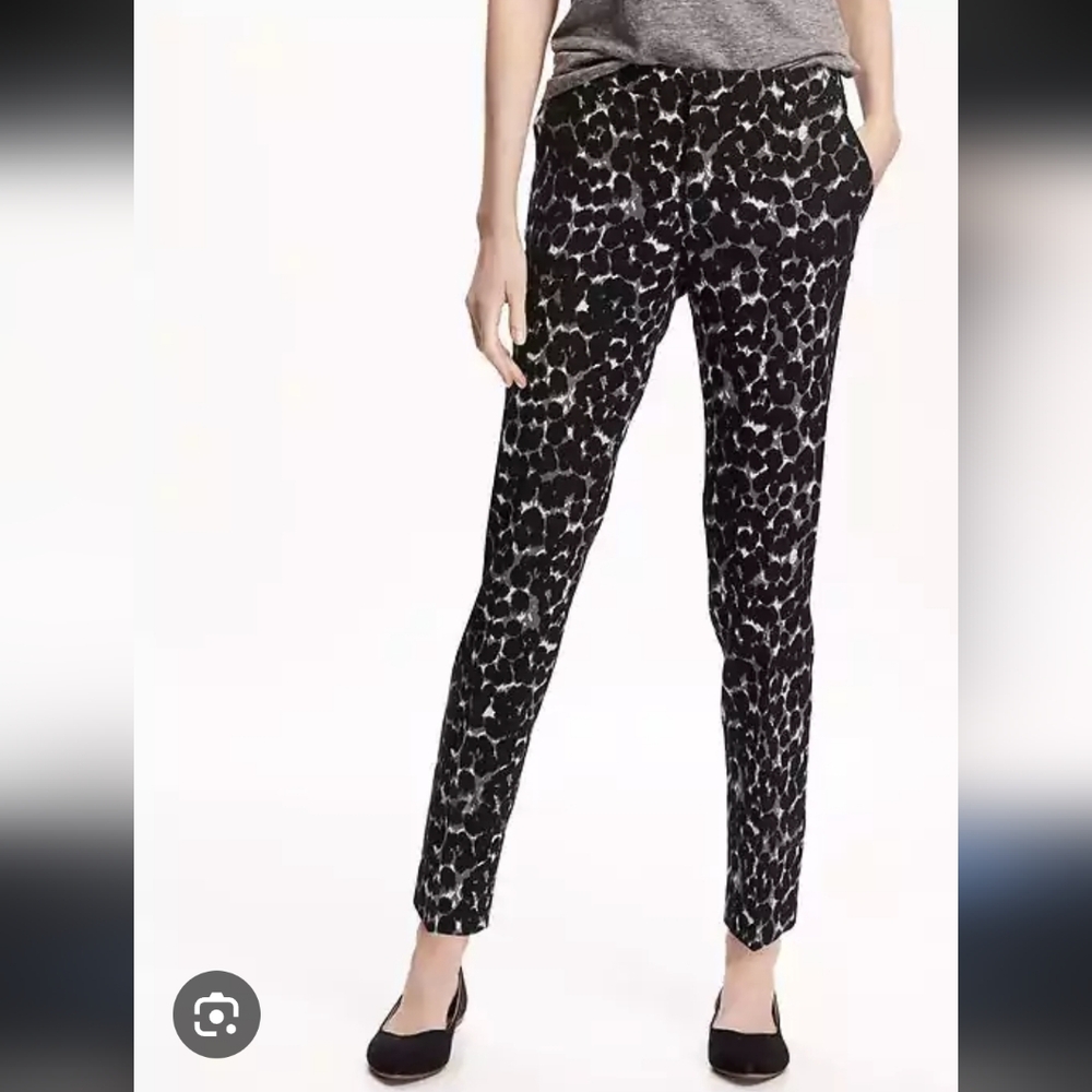 🫶🏽4/$15 Old Navy Harper pants sz18